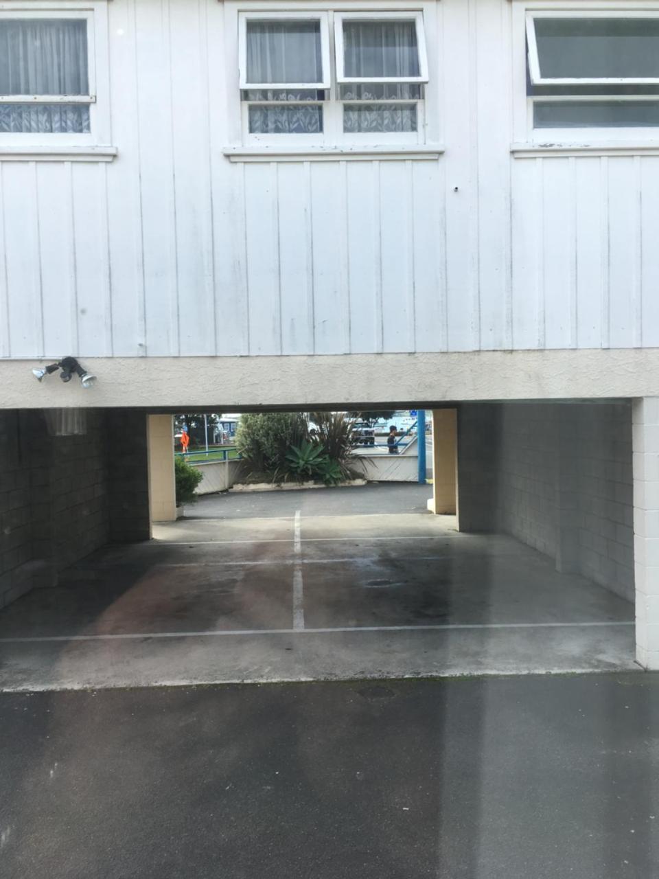 Strand Motel Тауранга Экстерьер фото